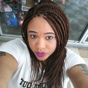 Meet your Posher, Amber